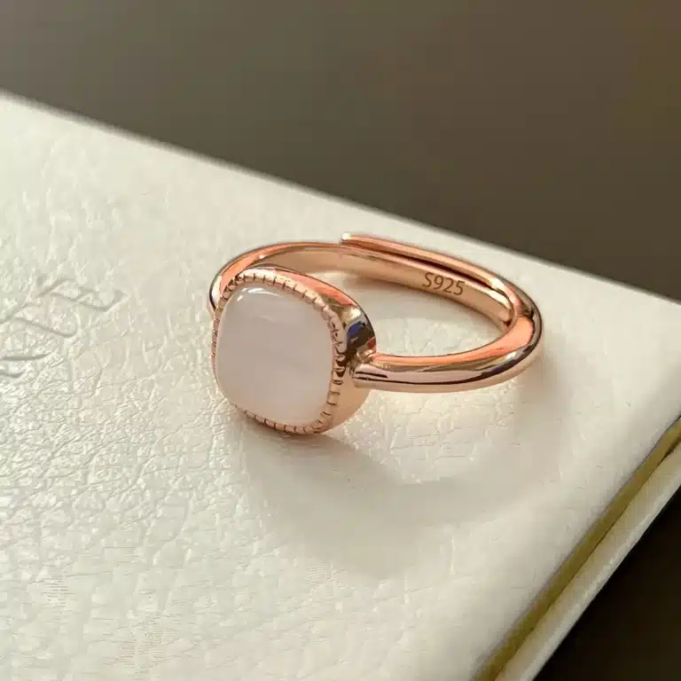 Bague femme pierre blanche carrée 1
