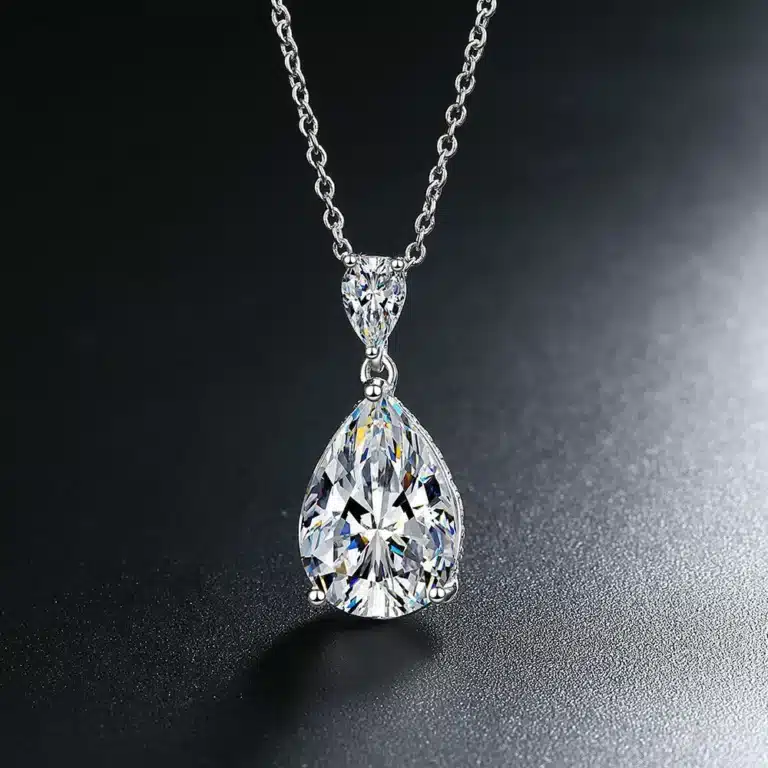 Collier femme goutte brillante strass 1