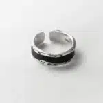 Bague femme bicolore argent et noire 1