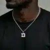 Collier homme numéro porte-bonheur