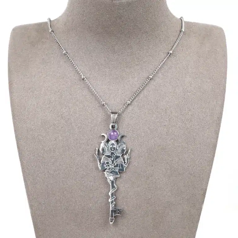 Collier femme clé de sorcière 5