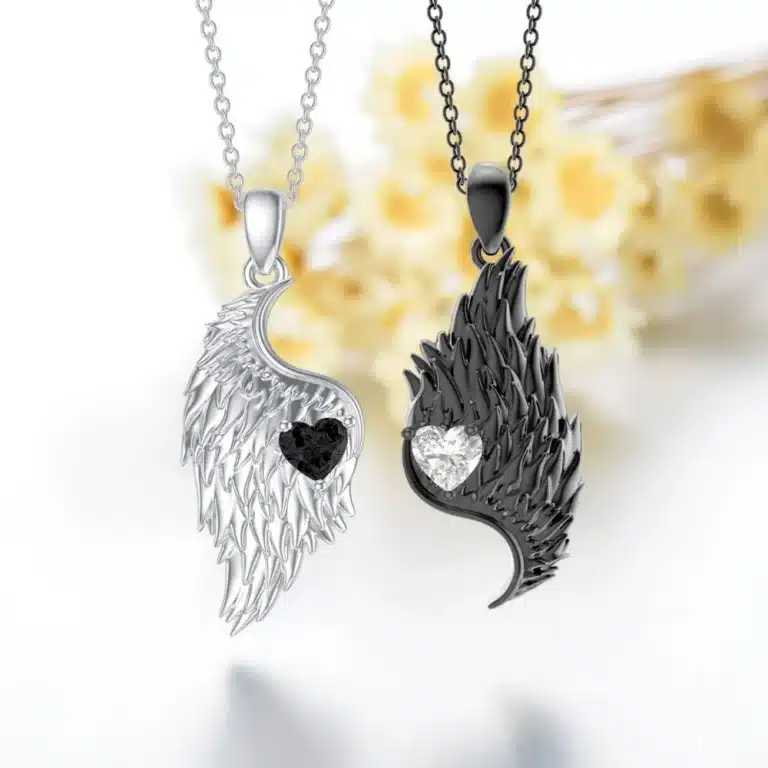 Collier couple ails d'ange et démon 1