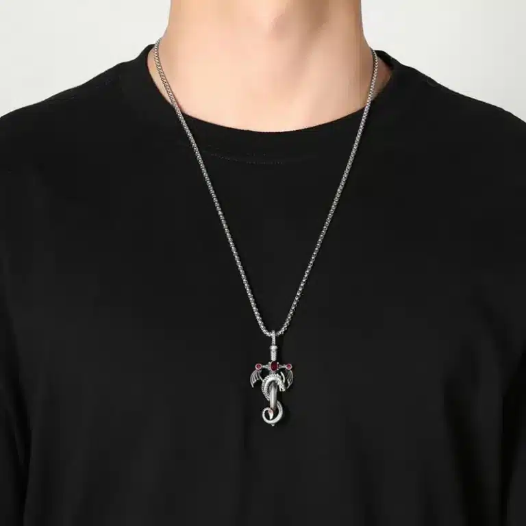 Collier couple gothique épée dragon 3