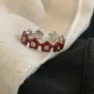 Bague femme fleurs émaillées bordeaux 1