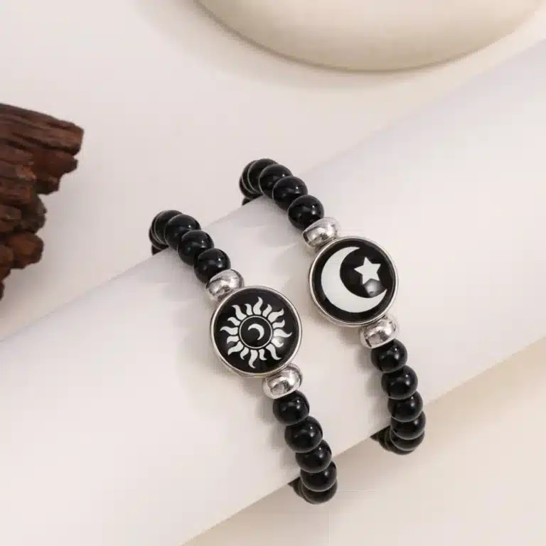 Bracelets couple lune soleil blanc et noir 1
