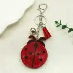 Porte-clés femme coccinelle brillante 1