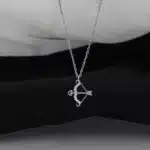 Collier femme flèche de Cupidon brillante 1