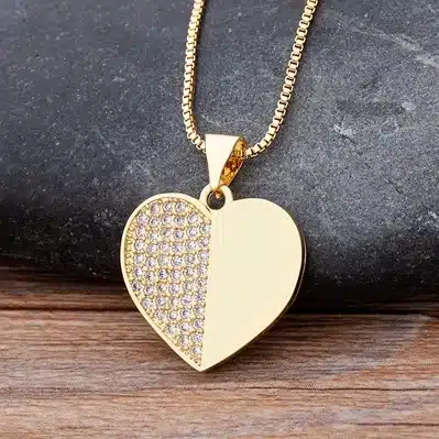 Collier femme coeur doré brillant divisé 1