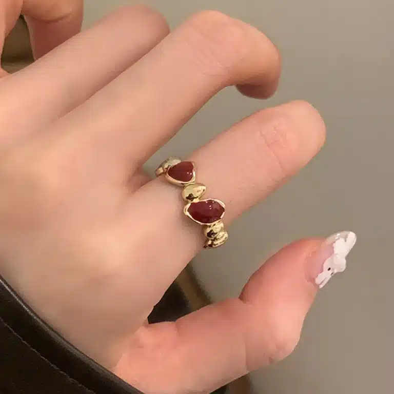Bague femme double cœur bordeaux dorée 1