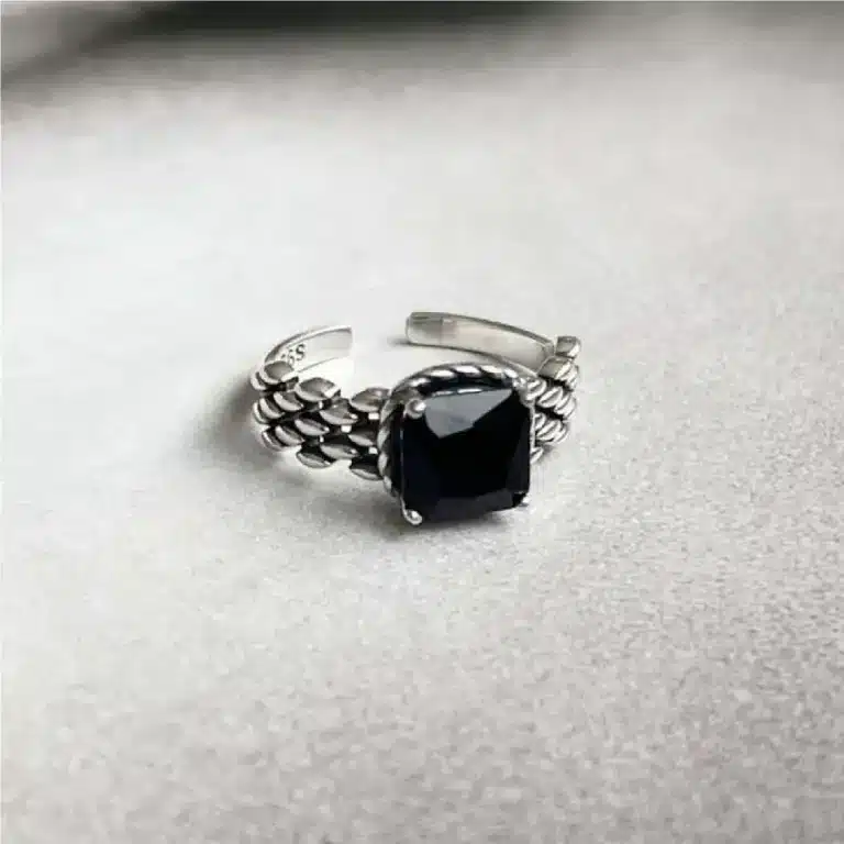 Bague homme chevalière noire 1