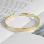 Bracelet doré fin minimaliste femme 1