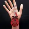 Porte-clés femme coccinelle brillante 3