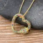 Collier cœur mousqueton arc-en-ciel femme 1