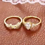 Bague femme fleur dorée pierre et goutte 5