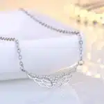 Collier femme ailes d'ange brillantes 2