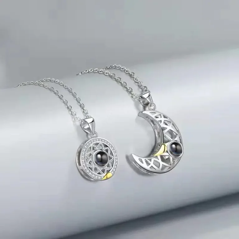 Collier couple personnalisé photo projection lune soleil 4