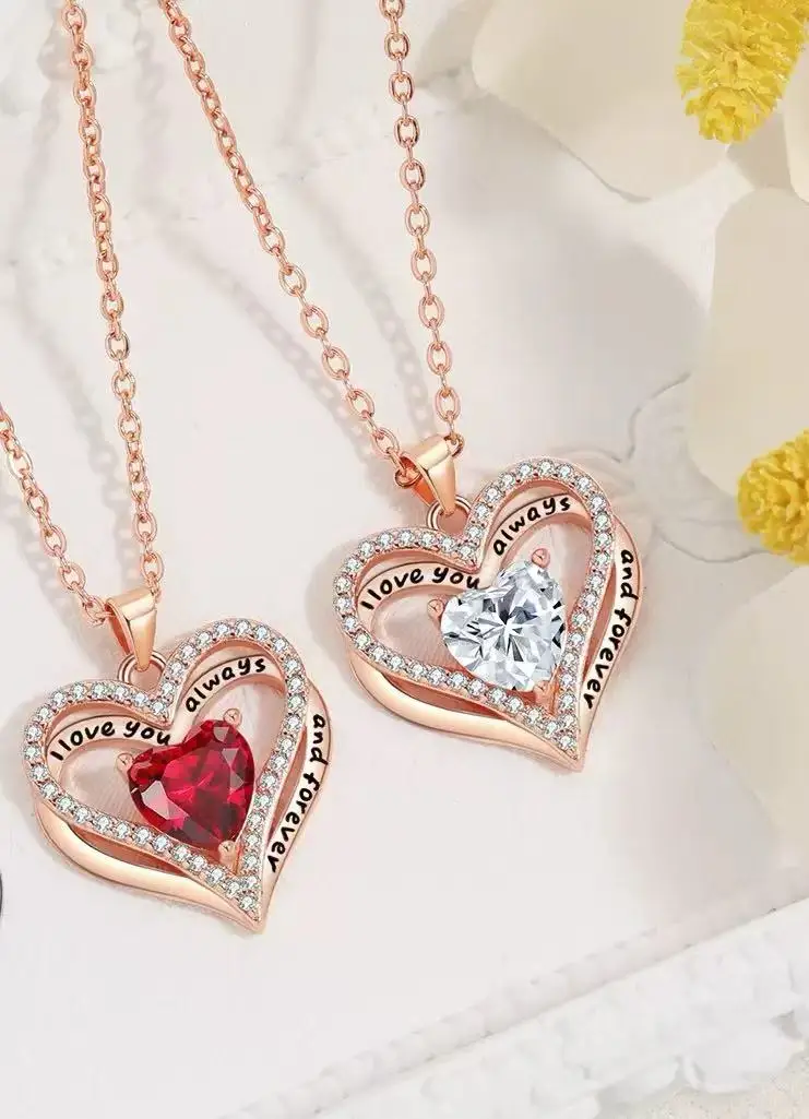 Boite bijoux rose éternelle collier coeur brillant rose gold 1