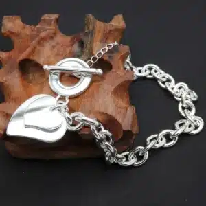 Bracelet femme gros coeur fermoir T 1