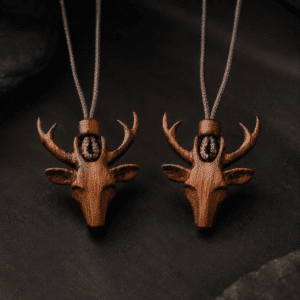 Collier couple tête de cerf bois
