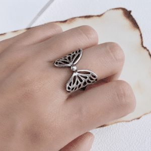Bague femme papillon enroulé