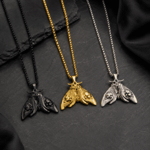 Collier couple papillon de nuit gothique