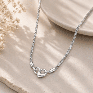 Collier femme coeur infini minimaliste