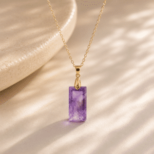 Collier femme améthyste plaque rectangle