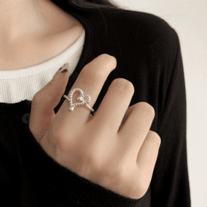 Bague de promesse coeur asymétrique argent brillant