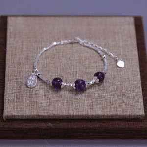 Bracelet femme triple perles violettes